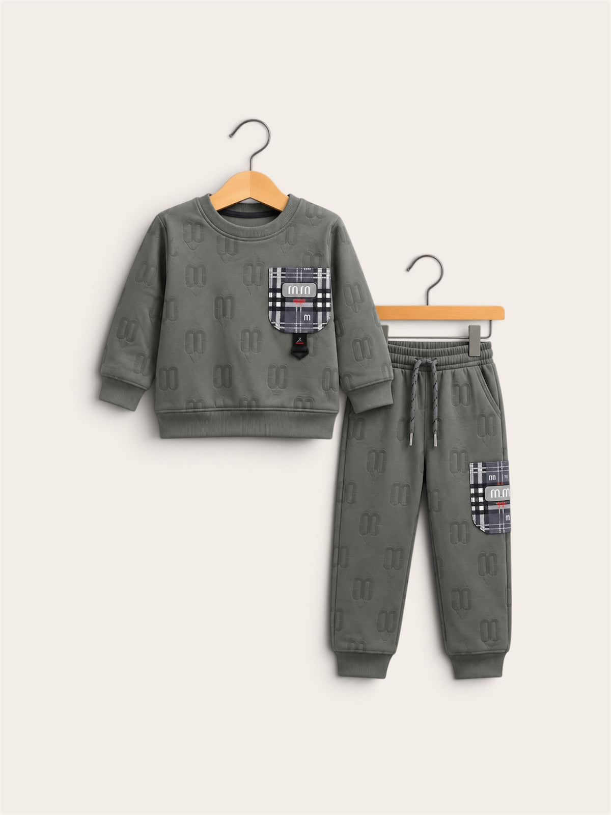 Boys Premium Embossed Sweatshirt & Jogger 2-Piece Set with Check Pocket Detail