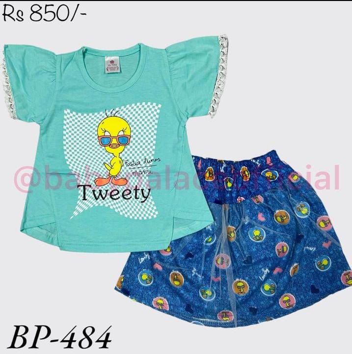 2 piece Tweety skirt