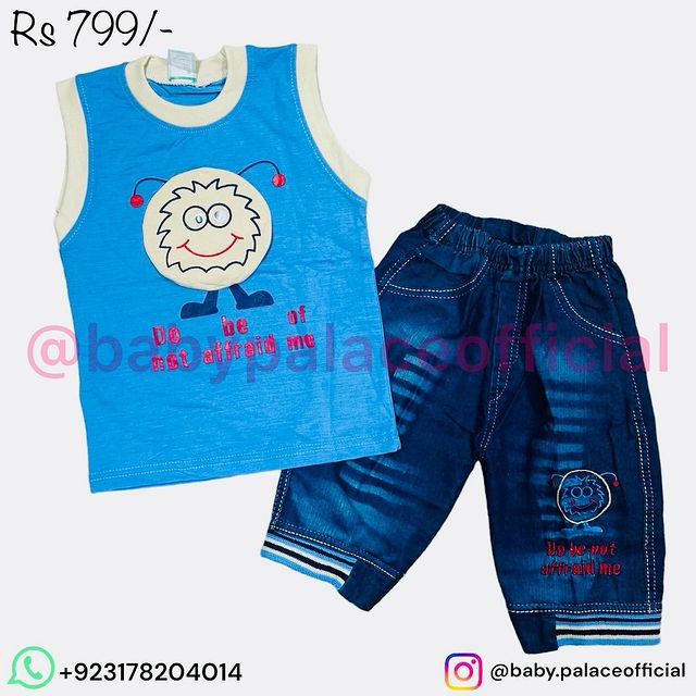 SANDO WITH JEANS