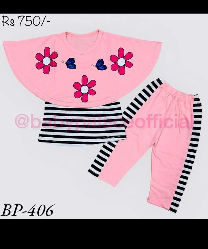 Pink flowers outfit